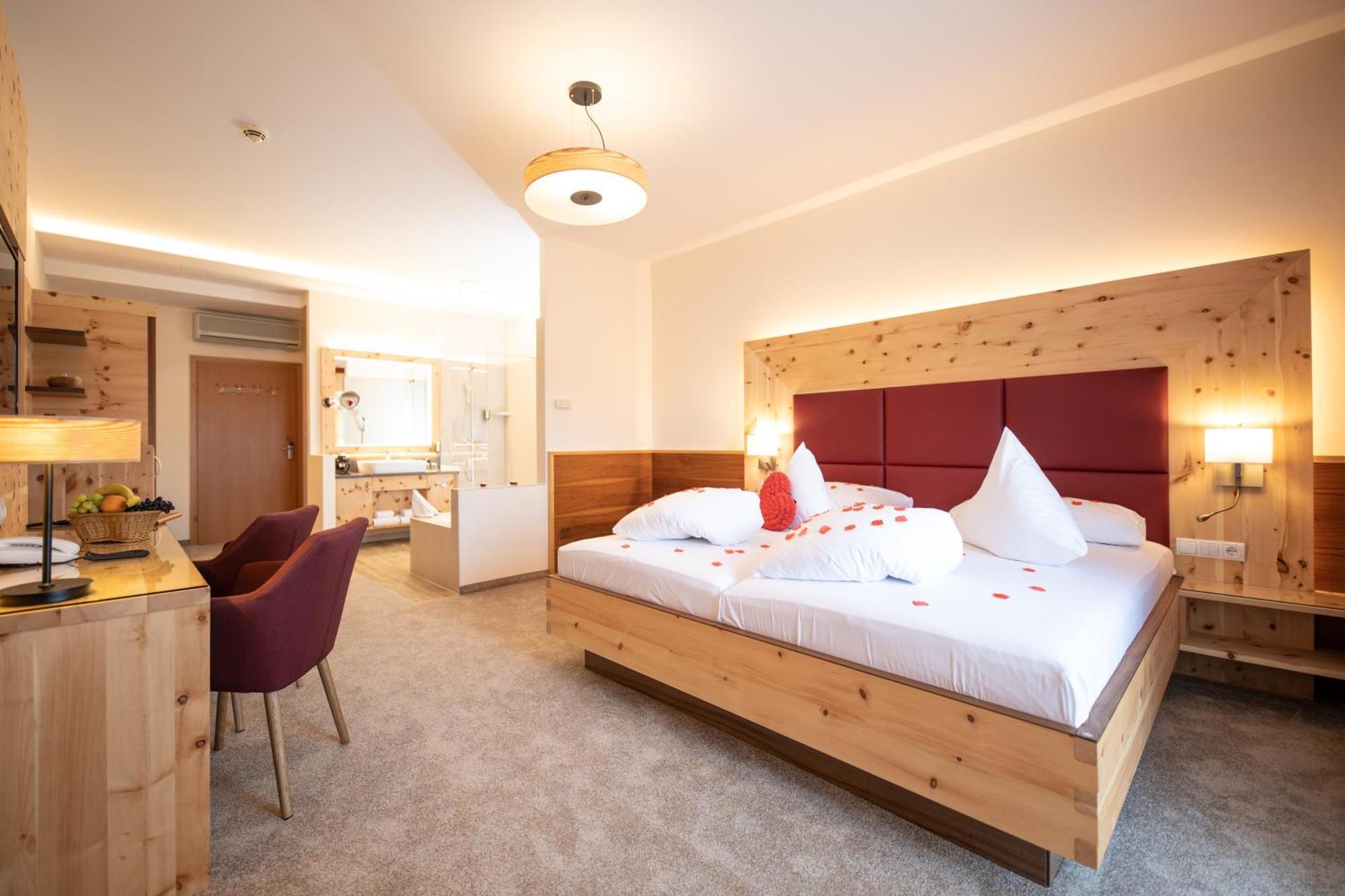 Thermenhotel Puchasplus ชเตเกอร์สบาค ภายนอก รูปภาพ