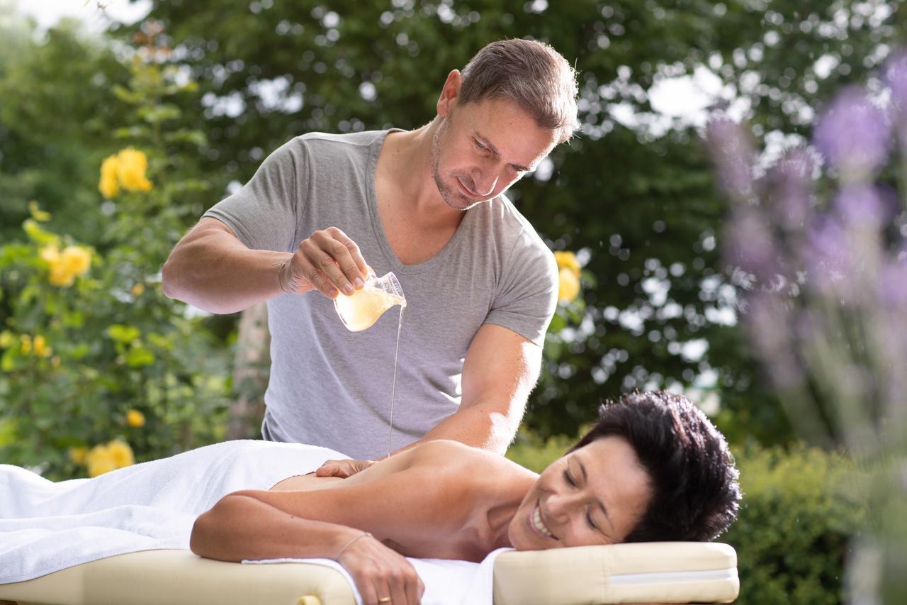 Thermenhotel Puchasplus ชเตเกอร์สบาค ภายนอก รูปภาพ